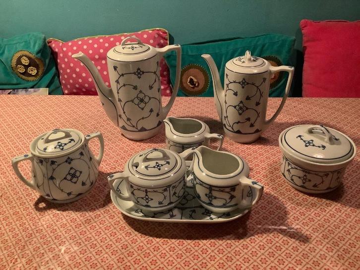 Jäger servies set. 8 stuks € 15,00. Vaste prijs!, Antiek en Kunst, Antiek | Servies los, Ophalen