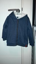 Heerlijk warm donkerblauw vest van dirkje. Maat 104, Kinderen en Baby's, Kinderkleding | Maat 104, Jongen, Trui of Vest, Gebruikt