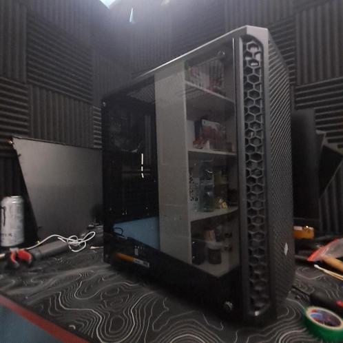 Pc case met led fans En psu, Computers en Software, Computerbehuizingen, Ophalen of Verzenden