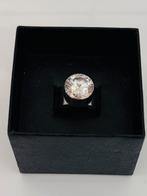 Melano ring met prachtig geslepen steen, 18 tot 19, Ophalen of Verzenden, Zo goed als nieuw, Dame