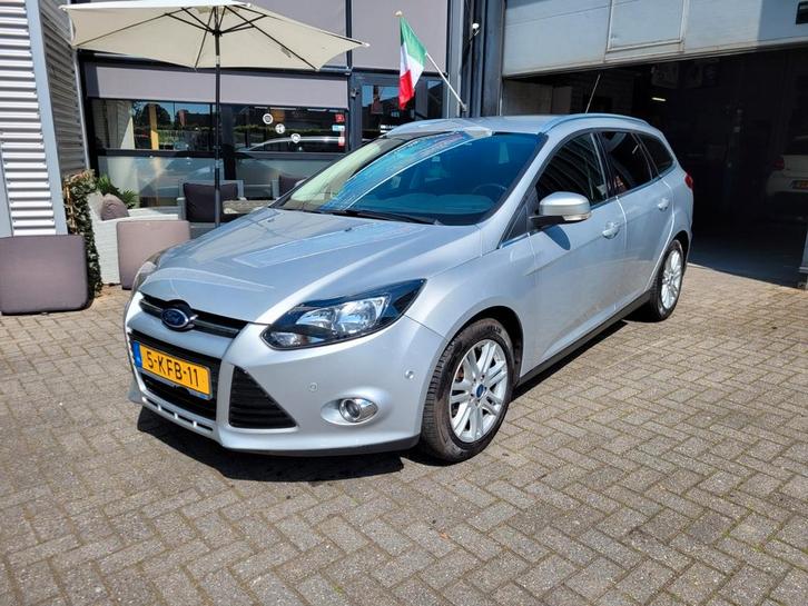 Ford Focus 1.0 Ecoboost Titanium 92KW Wagon 2013 Grijs, Auto's, Ford, Bedrijf, Focus, Benzine, A, Stationwagon, Handgeschakeld