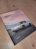 Porsche 911 The Ultimate Sportscar as Cultural Icon, Ophalen of Verzenden, Zo goed als nieuw, Porsche