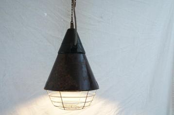 Bakelieten lampen  ( Antiek beschikbaar voor biedingen