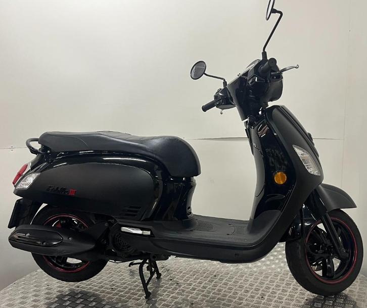 Sym Fiddle 3 125cc 2020 Mat Zwart, Fietsen en Brommers, Scooters | SYM, Gebruikt, Fiddle, Benzine, Ophalen