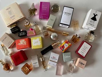 Luxe Miniaturen Parfum Collectie beschikbaar voor biedingen