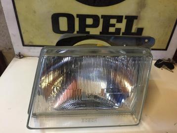 Diverse koplampen Opel   Nieuw en gebruikt   van 1970 / 2004 beschikbaar voor biedingen