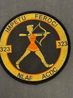 Embleem 323 SQN ACDC RNLAF, Verzenden, Luchtmacht, Nederland, Embleem of Badge