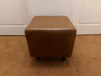 Mooie bruine hocker, Huis en Inrichting, Ophalen, Gebruikt, Leer, 50 tot 75 cm