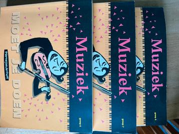 Moet je doen! Muziekboek + CD beschikbaar voor biedingen