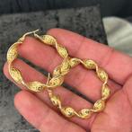 14 karaat gouden wokkels oorbellen prachtig model, Ophalen of Verzenden, Zo goed als nieuw, Goud