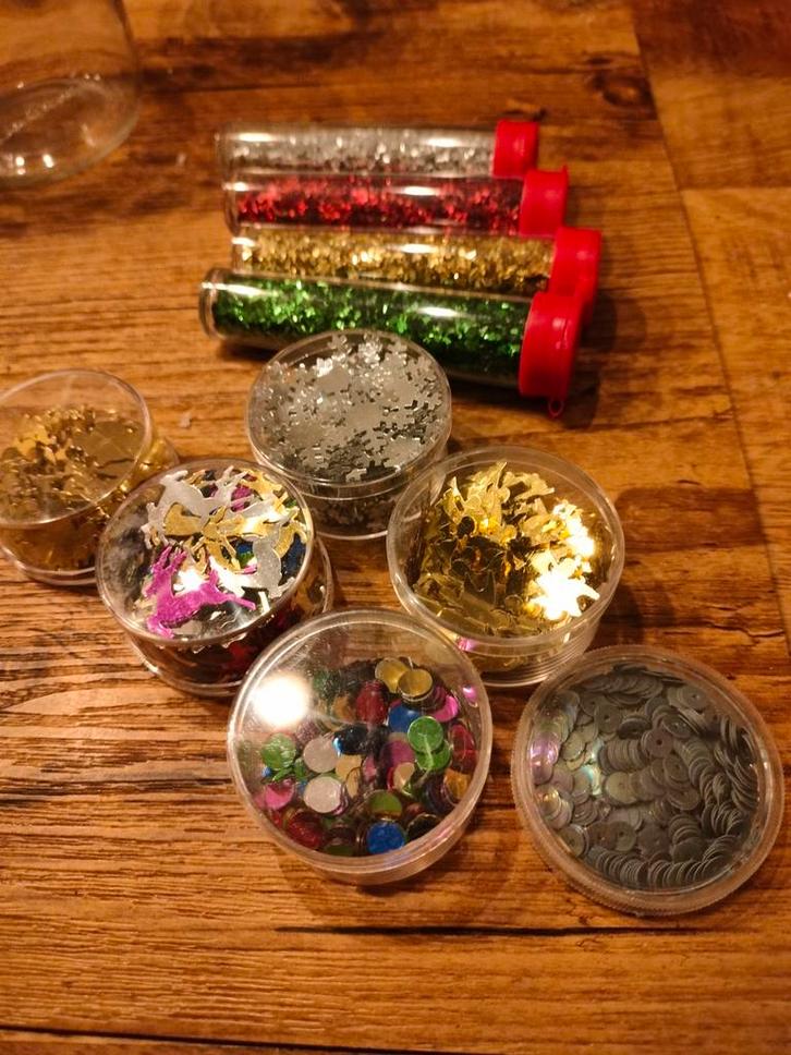 Glitters voor Knutselen - Diverse Kleuren & Vormen, Hobby en Vrije tijd, Knutselen, Nieuw, Materiaal, Ophalen of Verzenden