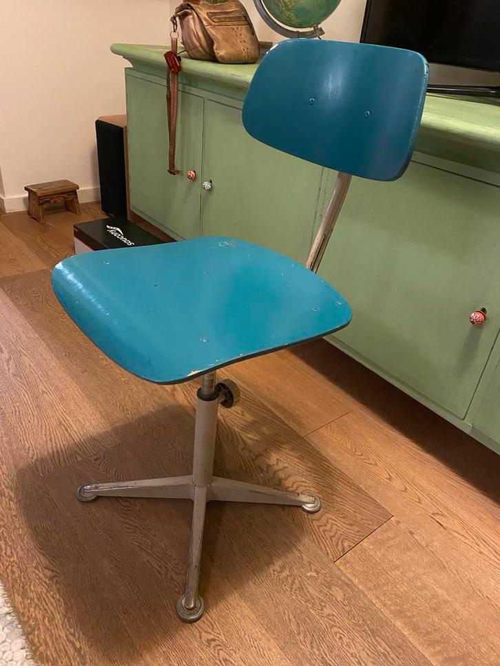 Friso Kramer Ahrend de Cirkel architectenstoel blauw, Huis en Inrichting, Stoelen, Eén, Hout, Metaal, Blauw, Ophalen