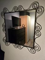 Sierlijke wandspiegel zwart metalen frame, Huis en Inrichting, Ophalen, Minder dan 50 cm, Zo goed als nieuw, Minder dan 100 cm