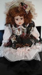 Twee oude poppen, Verzamelen, Poppen, Ophalen of Verzenden, Gebruikt, Pop