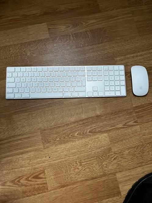 Apple draadloos Magic Keyboard met numeriek en magic mouse, Computers en Software, Toetsenborden, Zo goed als nieuw, Numeriek