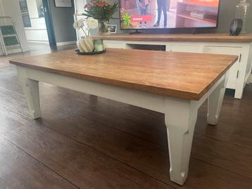 Salontafel 130x75x46 beschikbaar voor biedingen