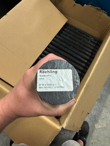 Kunstof POM rond 50mmx1000mm lang 50 stuks beschikbaar voor biedingen