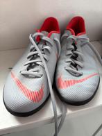 Nike Mercurial Vapor 12 zaalschoenen maat 35, Kinderen en Baby's, Kinderkleding | Schoenen en Sokken, Ophalen of Verzenden, Zo goed als nieuw