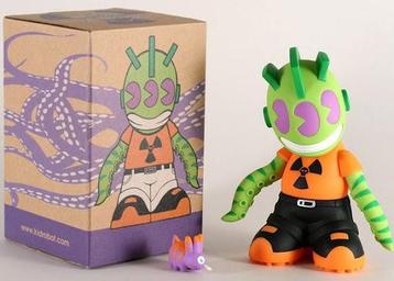 Limited Edition KIDROBOT “KIDMUTANT” designer toy door KOZIK beschikbaar voor biedingen