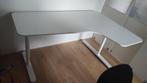 Bureau Ikea, met rechts meer ruimte, Ophalen, Zo goed als nieuw