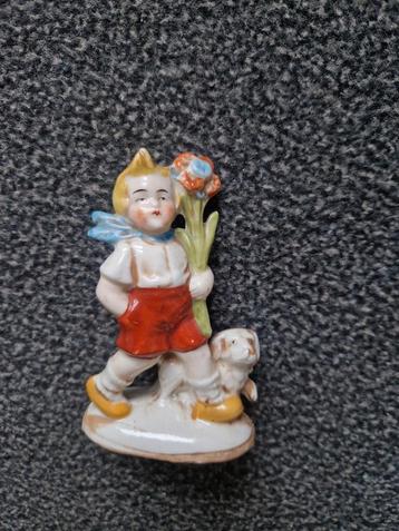 Vintage Porseleinen Beeldje Jongen met Hond beschikbaar voor biedingen