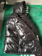 Moncler Maya Glanzende Zwarte Donsjas, Kleding | Dames, Maat 38/40 (M), Zwart, Ophalen of Verzenden, Zo goed als nieuw