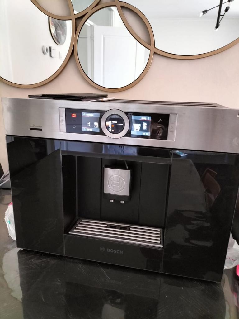 Bosch koffiemachine inbouw, Witgoed en Apparatuur, Koffiezetapparaten, 10 kopjes of meer, Ophalen of Verzenden, Zo goed als nieuw