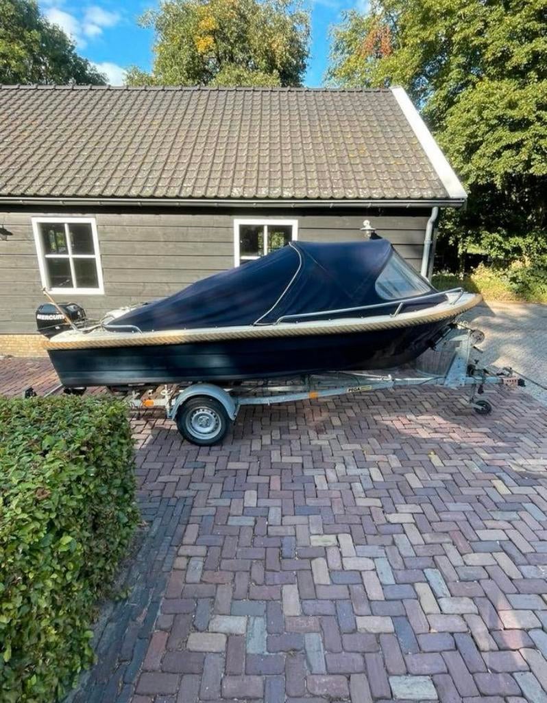 Rhea 450 classic sloep met mercury 15 pk 4-takt met trailer, Watersport en Boten, Ophalen, 10 tot 30 pk, Gebruikt, 3 tot 6 meter