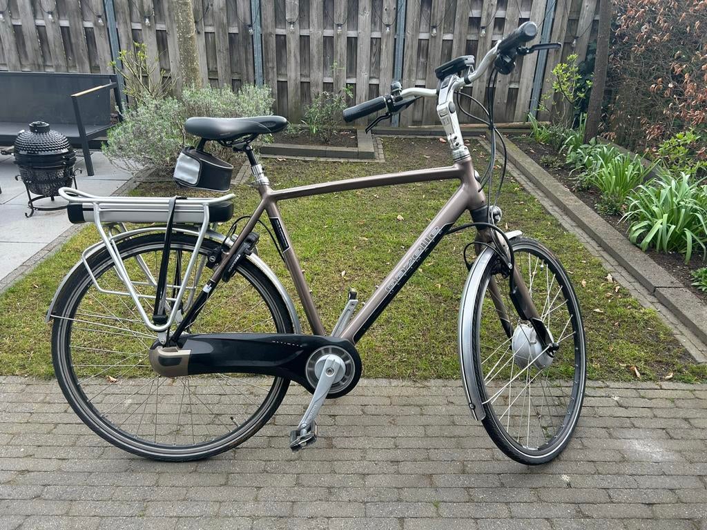 Gazelle elektrische herenfiets 57 cm - accu defect, Ophalen, Minder dan 30 km per accu, Gebruikt, 55 tot 59 cm