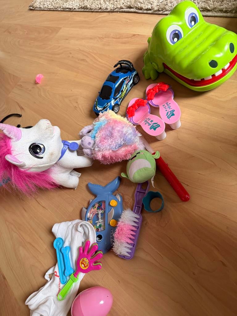 Divers speelgoed: Puzzels, knuffels, auto en meer!, Ophalen, Gebruikt, Jongen of Meisje