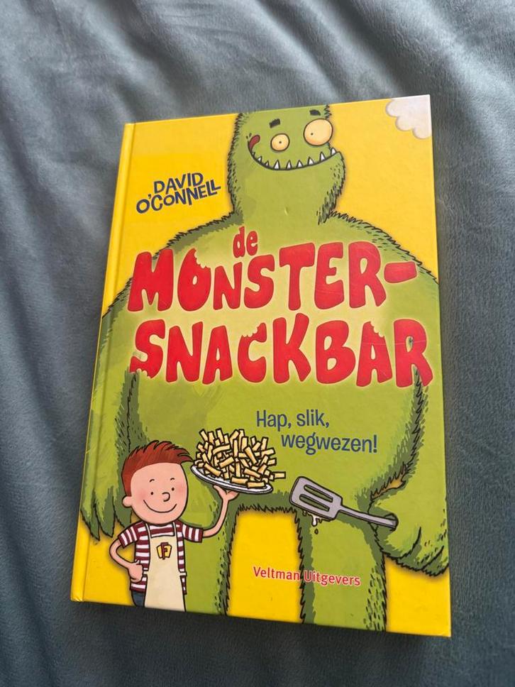 De Monstersnackbar - David O'Connell (kinderboek), Boeken, Kinderboeken | Jeugd | onder 10 jaar, Gelezen, Fictie algemeen, Ophalen of Verzenden