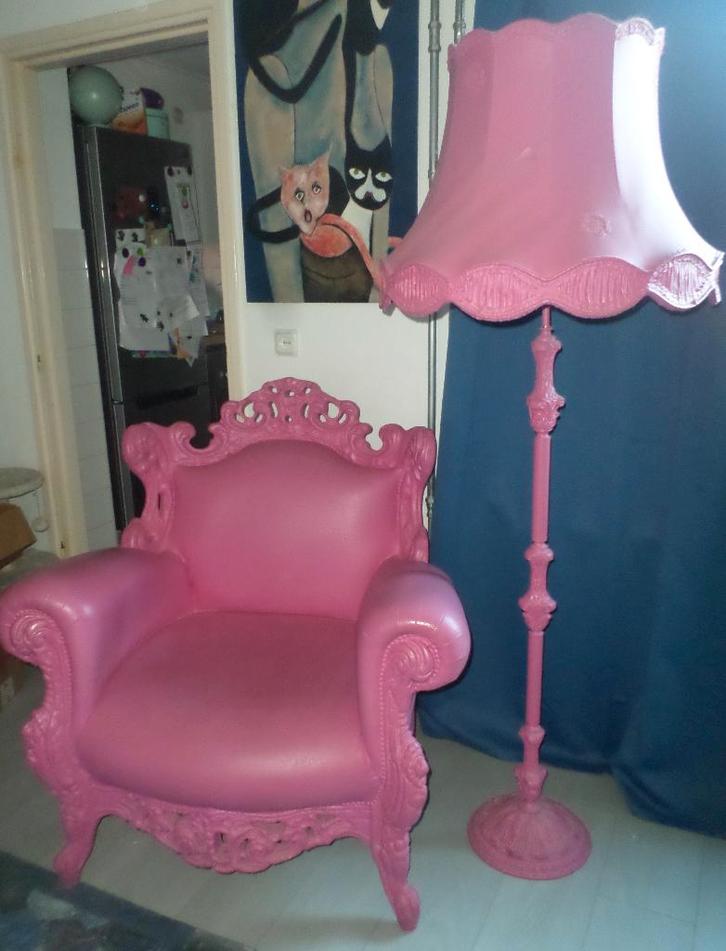 Roze rubber design JSPR fauteuil + lamp Plastic Fantastic, Huis en Inrichting, Fauteuils, Gebruikt, Overige materialen, 75 tot 100 cm