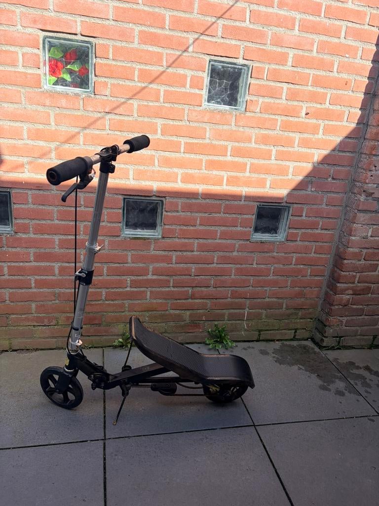 Space scooter (step), Fietsen en Brommers, Steps, Ophalen, Zo goed als nieuw, Gewone step