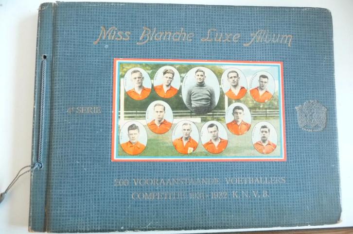 MISS BLANCHE LUXE ALBUM 200 VOETBALLERS 1931 1932 KNVR, Verzamelen, Sportartikelen en Voetbal, Zo goed als nieuw, Poster, Plaatje of Sticker
