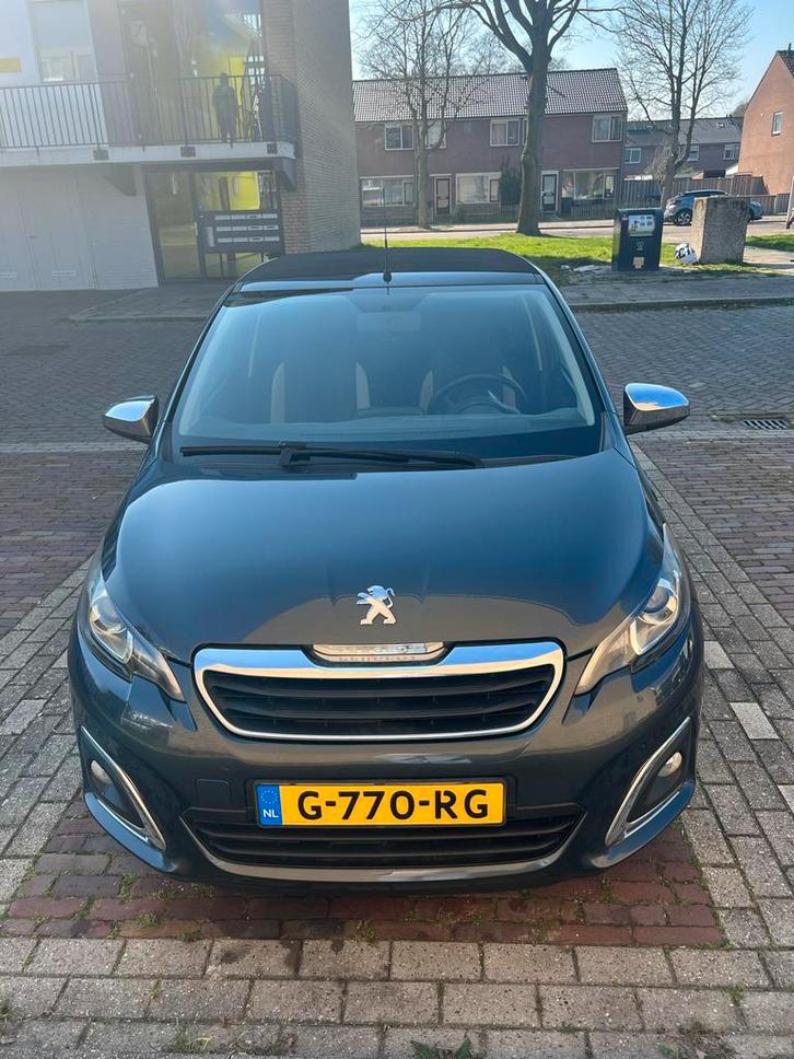 Peugeot 108 1.0 12V E-vti 51KW 5DR 2016 Grijs, Auto's, Peugeot, Particulier, ABS, Airbags, Airconditioning, Alarm, Bluetooth, Boordcomputer
