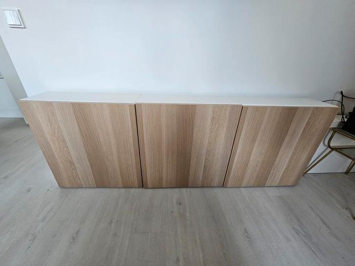 Ikea Besta kast 60x22x64 cm met deuren, Huis en Inrichting, Kasten | Overige, Zo goed als nieuw, Ophalen