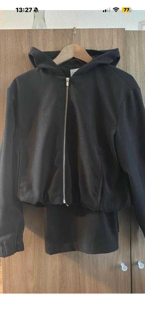 Zara sportkostuum bomberjack, Kleding | Dames, Kostuum of Pak, Bruin, Ophalen of Verzenden, Zo goed als nieuw