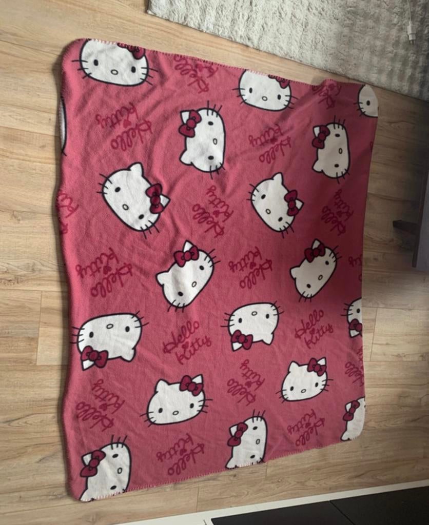 Hello kitty deken, Ophalen of Verzenden, Zo goed als nieuw, 100 cm of meer, Deken