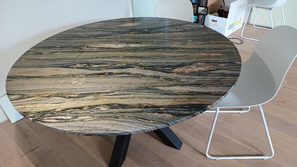 Natuurstenen ronde tafel 140cm met bijzet tafel, Huis en Inrichting, Tafels | Eettafels, Ophalen, Overige materialen, Rond, Modern, meerdere tijdloze kleuren