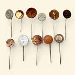 Verzameling 11 munten speldjes | wereldmunten, Ophalen of Verzenden, Nederland en Buitenland, Munten