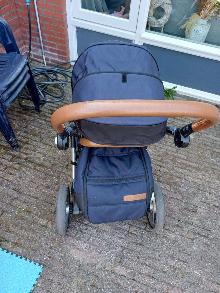 Mutsy kinderwagen - gebruikt, rem beetje lam, Ophalen, Gebruikt, Mutsy