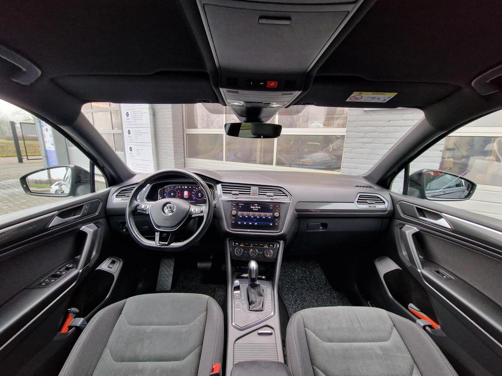 Volkswagen Tiguan Allspace 1.5 TSI Highline Business R - Lin, Auto's, 7 stoelen, Zwart, Bedrijf, Adaptive Cruise Control