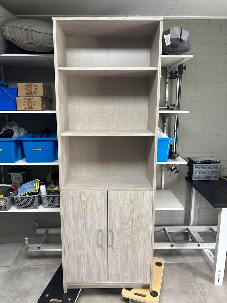 Boekenkast met deuren, Huis en Inrichting, Kasten | Boekenkasten, Ophalen, Gebruikt, 50 tot 100 cm, 150 tot 200 cm