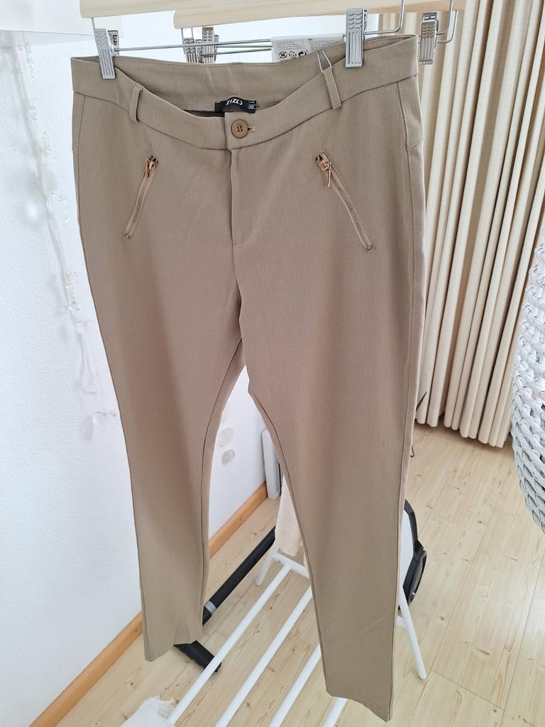 Zizo broek, Beige, Ophalen of Verzenden, Zo goed als nieuw, Lang