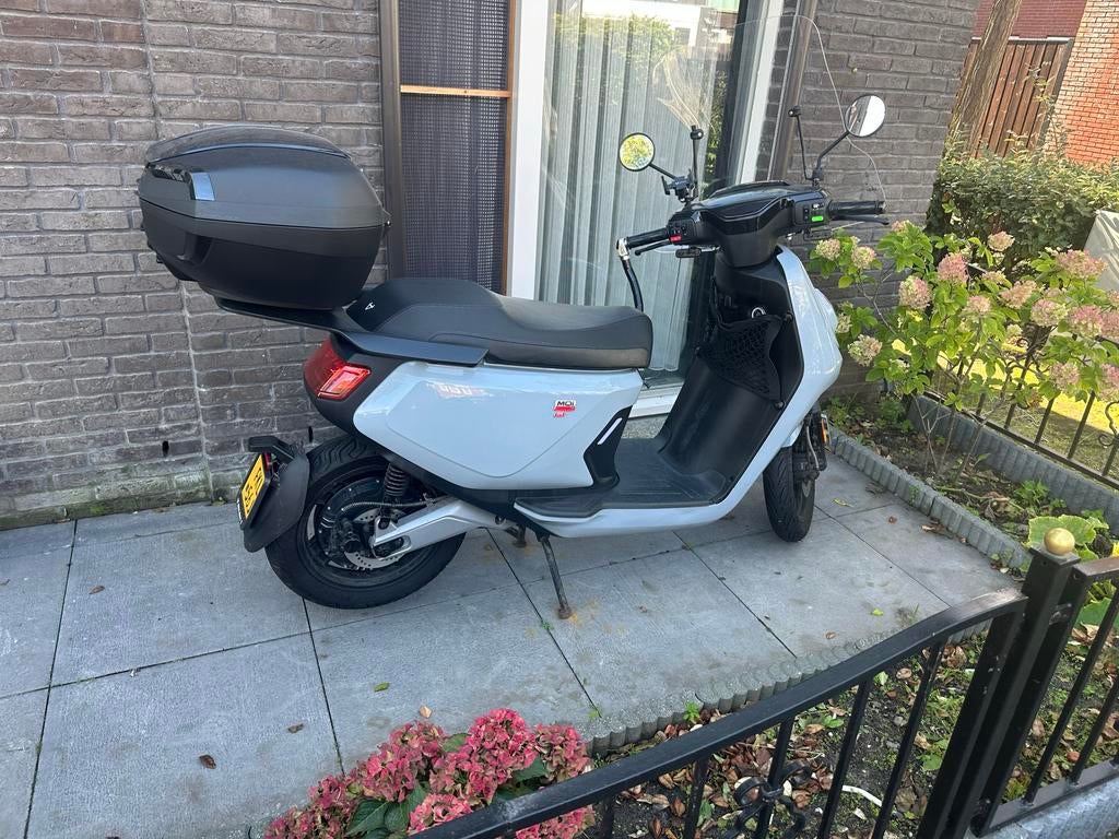 Niu MQI GT 45kmh Elektrische Scooter - Zo goed als nieuw, Ophalen, Zo goed als nieuw, Elektrisch, Overige merken