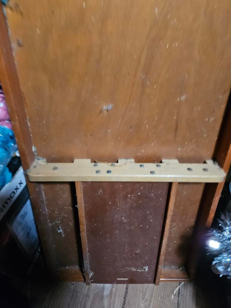 Homas sjoelbak, Ophalen