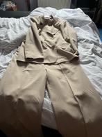 Damespak, Kostuum of Pak, Beige, Maat 46/48 (XL) of groter, Ophalen of Verzenden