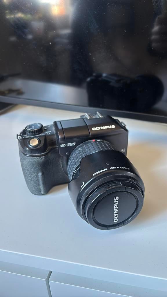 Olympus E-300 + lens, batterij, Gebruikt, Spiegelreflex, 8 Megapixel, Ophalen of Verzenden