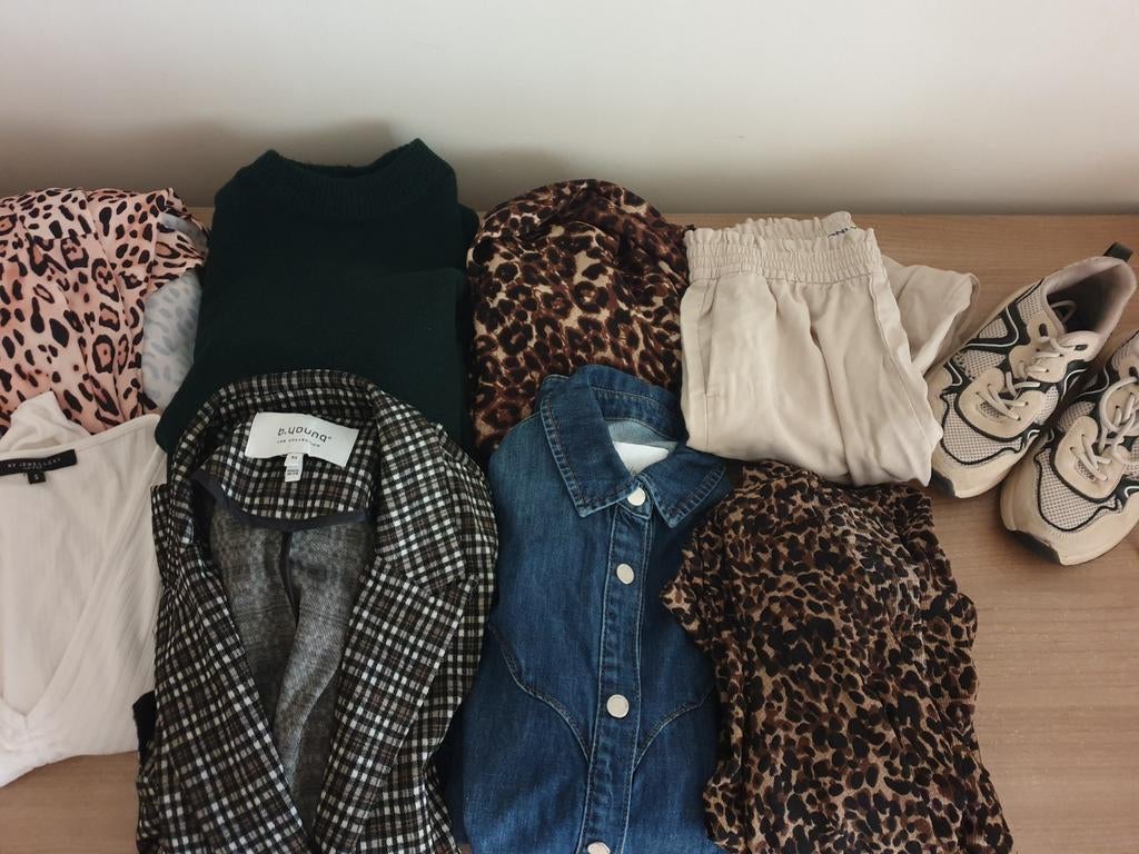 Dames kledingpakket, 11 diverse artikelen, maat XS/S, zgan, Kleding | Dames, Ophalen of Verzenden, Zo goed als nieuw, Maat 36 (S)