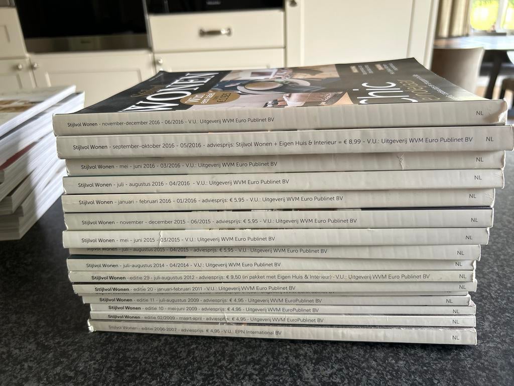 Stijlvol Wonen Magazine Collectie (2006-2016), Boeken, Ophalen of Verzenden, Gelezen, Overige typen